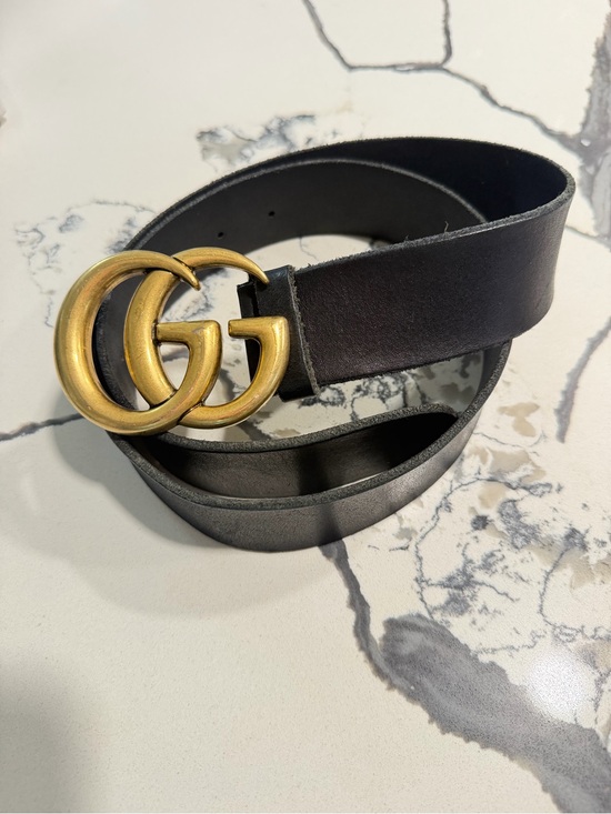Gucci Black Leather Belt with Gold Double G Buckle main image 4